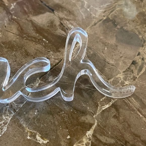 COACH Poppy Clear Acrylic Script Hangtag Replacement Charm - Picture 11 of 14